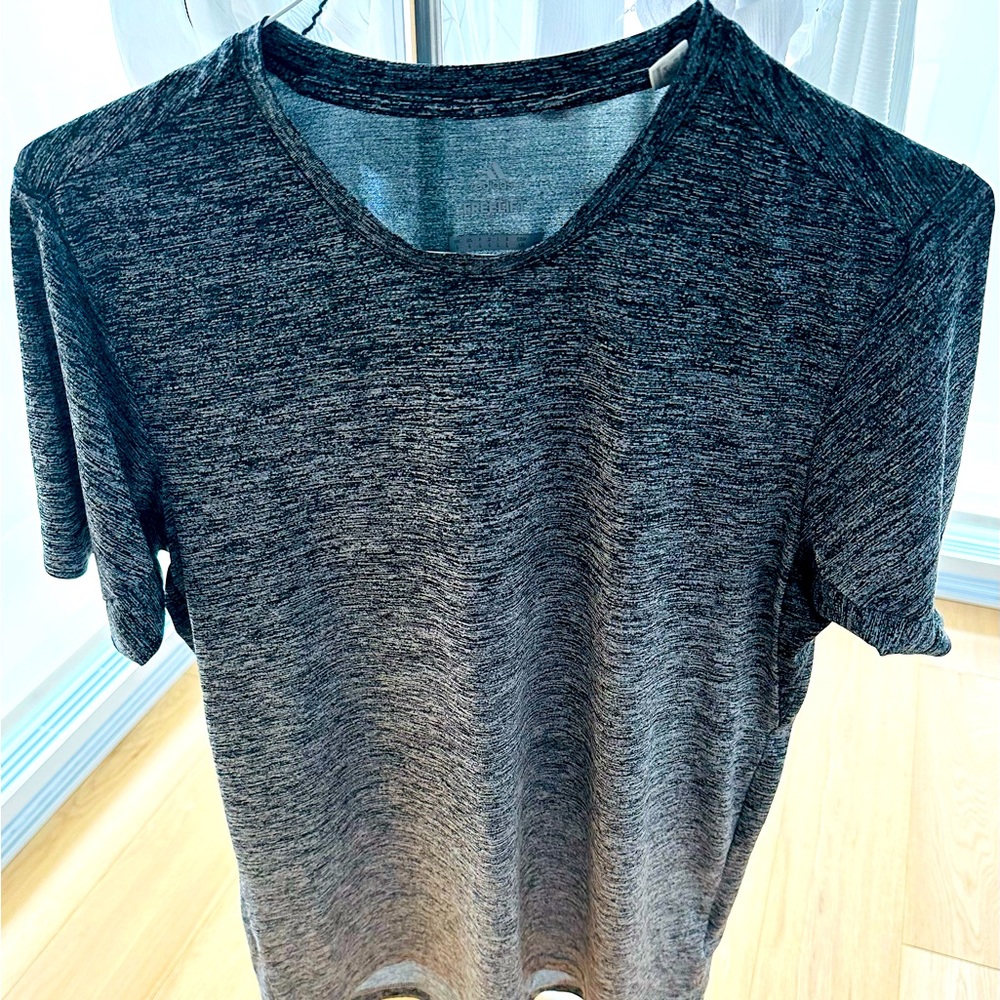 Adidas freelift t shirt training grey large